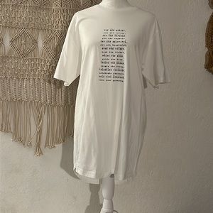 Om & Ah London size M white motivational tee mini dress short sleeve